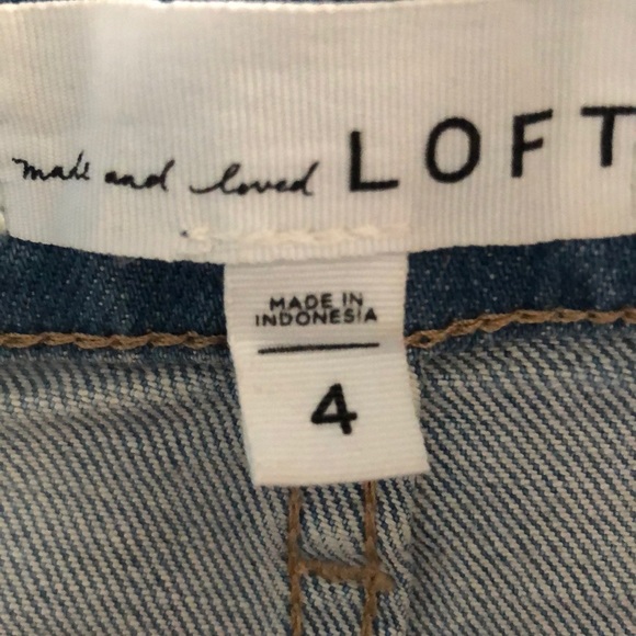 Like-new Loft light denim skirt - Picture 2 of 3